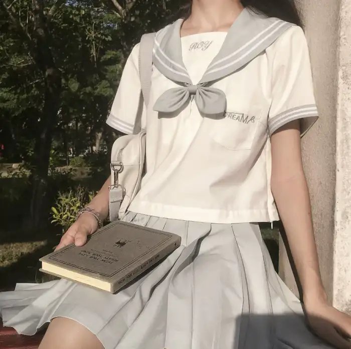 沉默无语